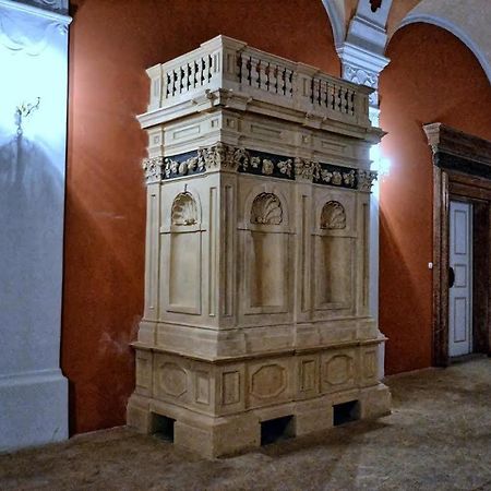 Zamek Miedzylesie Ξενοδοχείο Εξωτερικό φωτογραφία